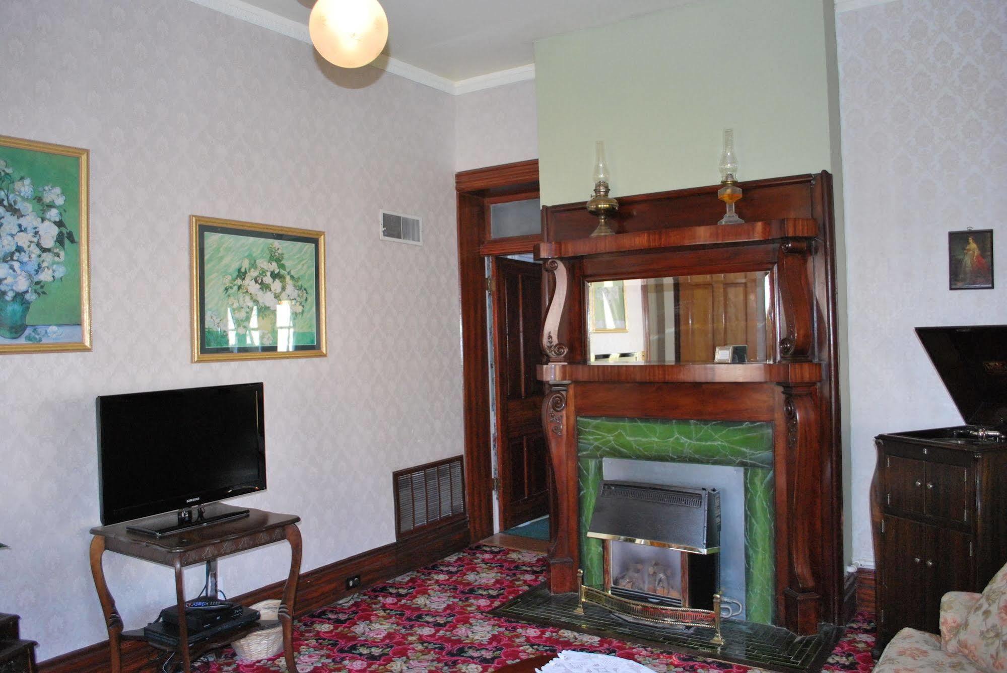 The Cottage At 241 North St. George Exteriör bild